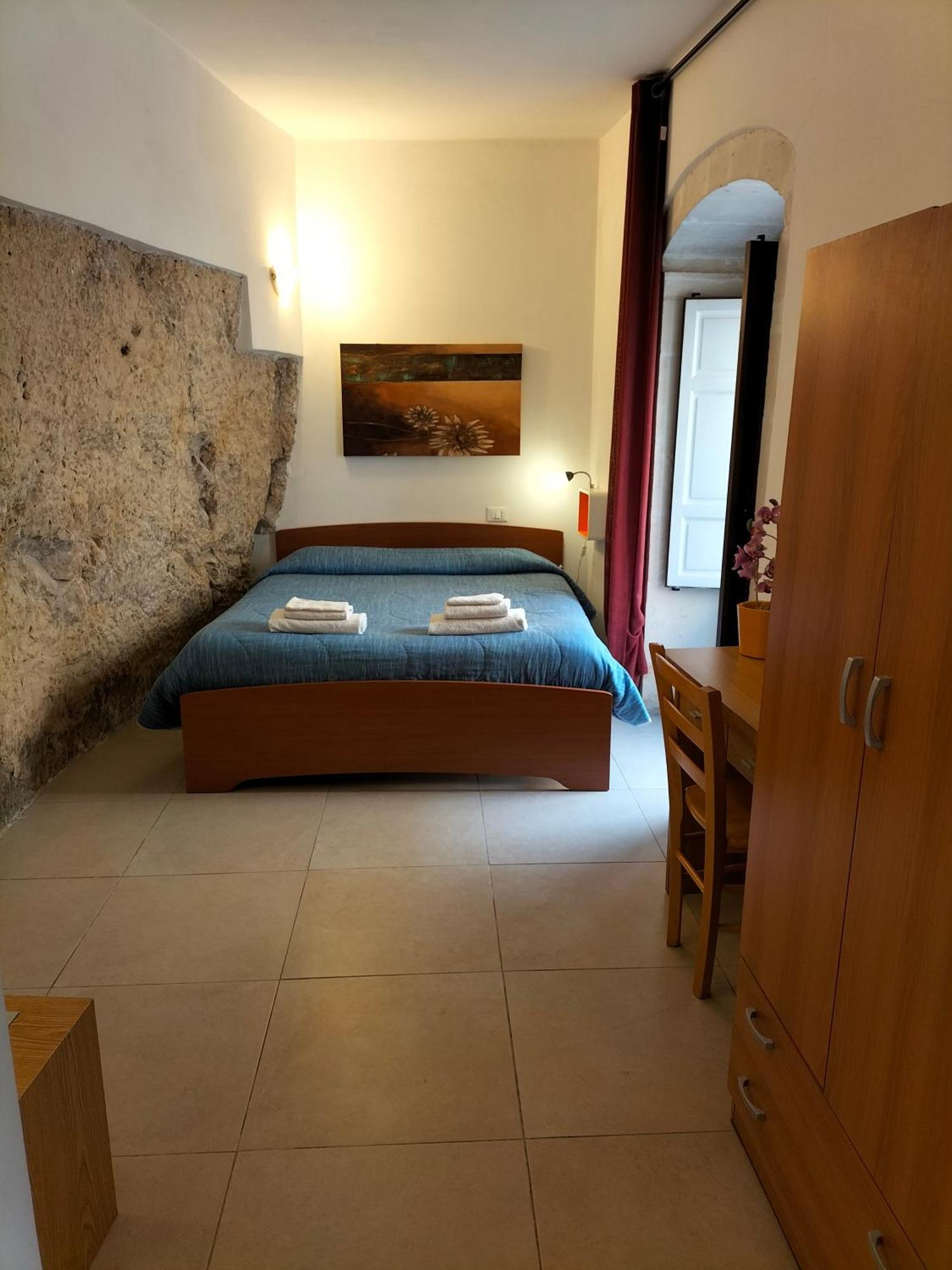 San Filippo Neri - Camere Ragusa Buitenkant foto