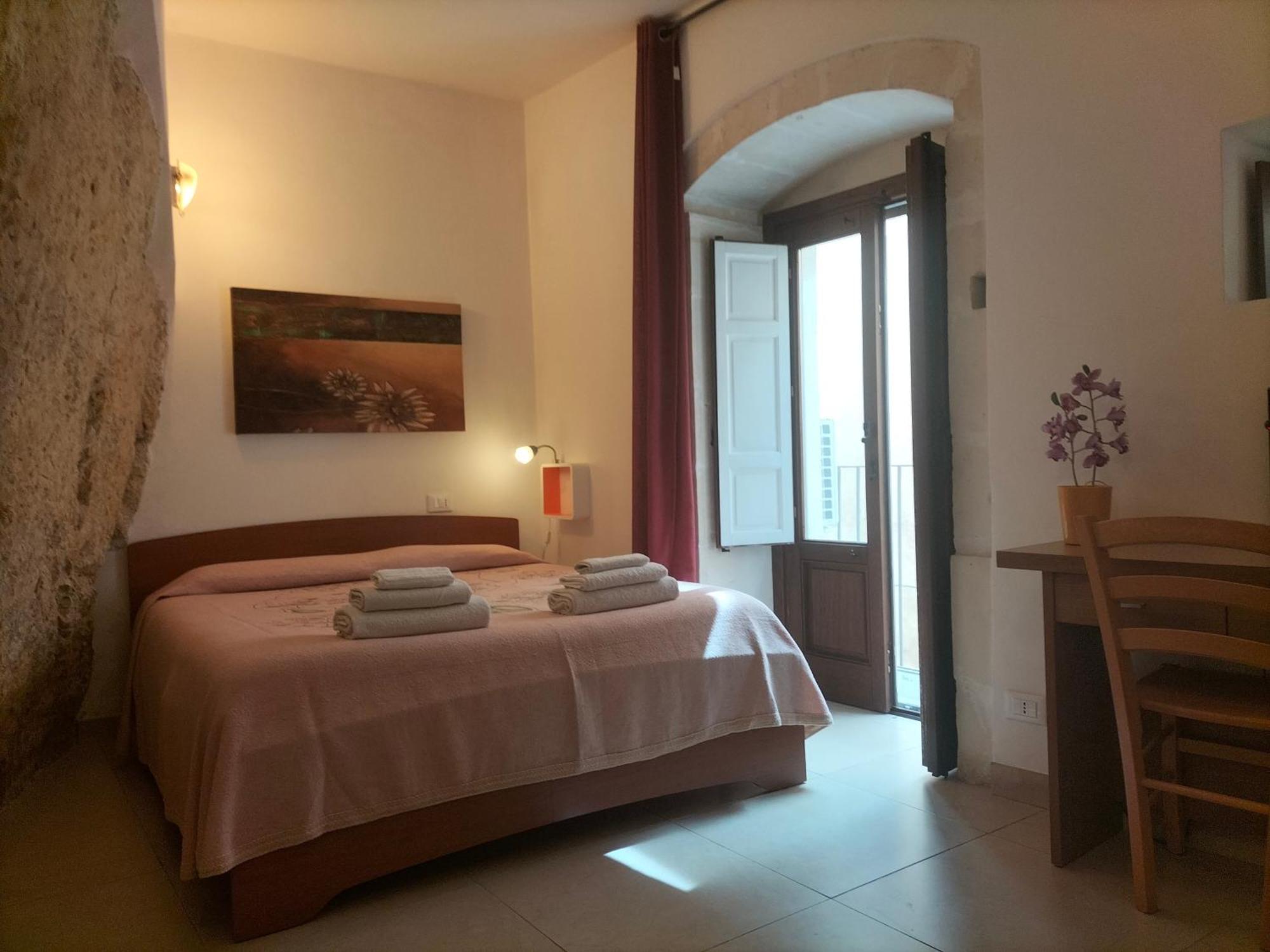 San Filippo Neri - Camere Ragusa Buitenkant foto